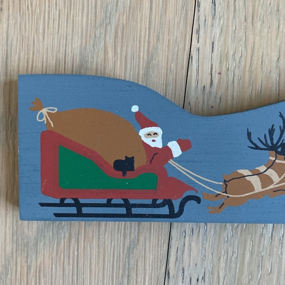 Snowmen and Santa with Sleigh and Reindeer Set - Picture 3 of 4